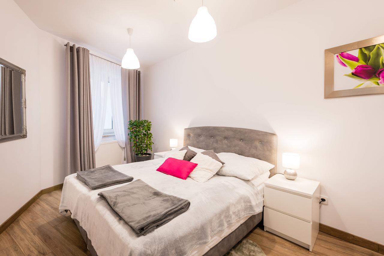 Apartamenty Bosacka Wawelofts Cracovie Extérieur photo
